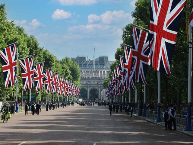 王室御用達マークを得るチャンス！？